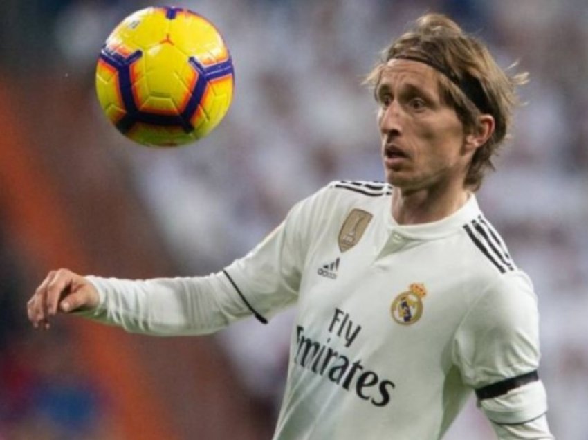 Luka Modriç vazhdon të shkruajë historinë me skuadrën e Real Madridit