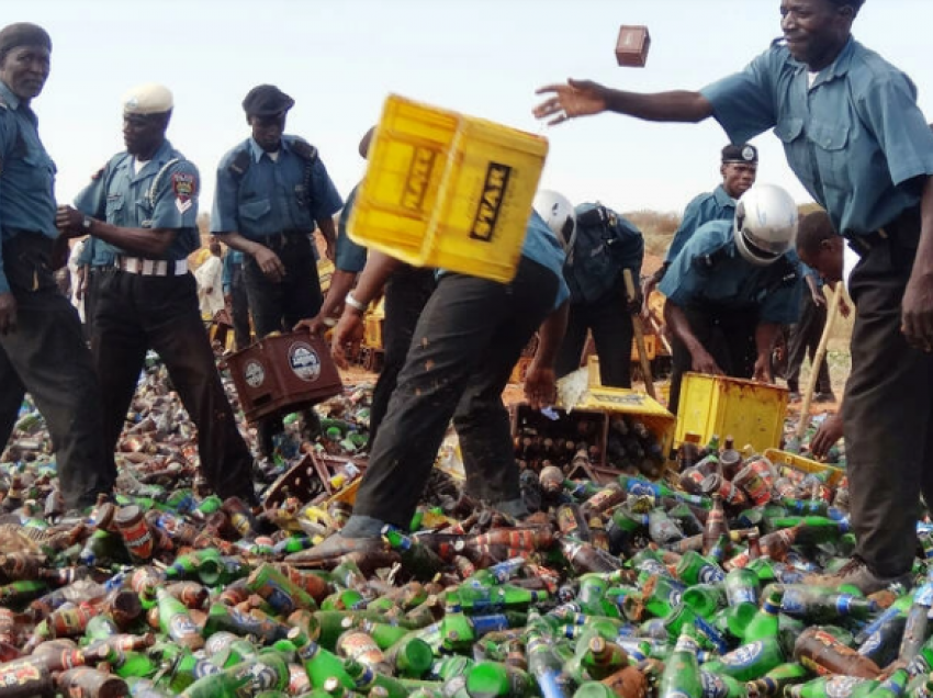 Policia në Nigeri shkatërron rreth 4 milionë birra