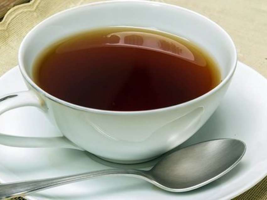 Ka një çaj që nuk duhet ta pish para se të flesh