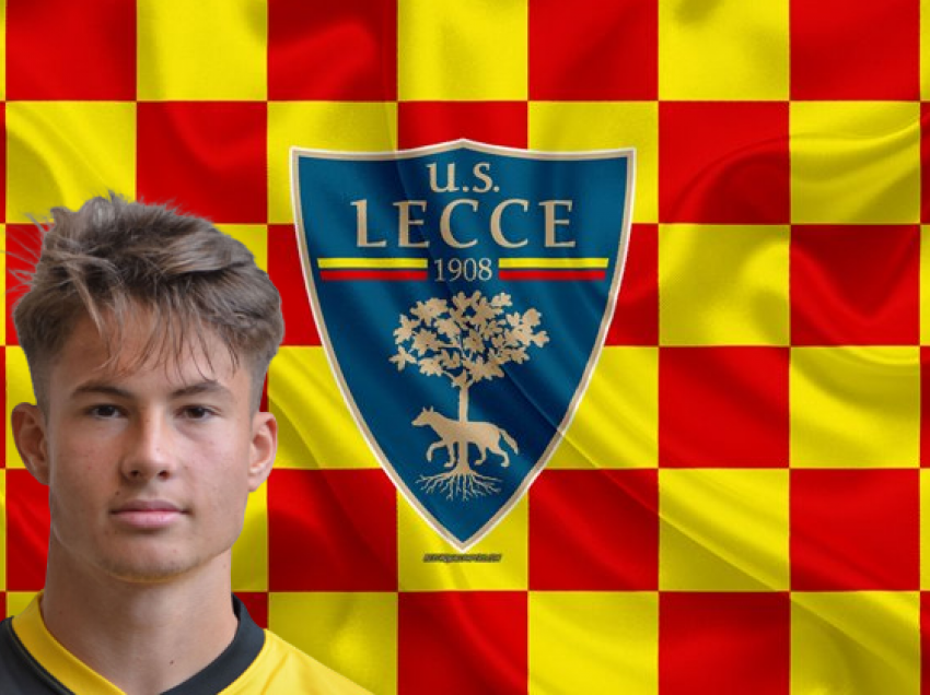 Lecce shton radhët e shqiptarëve!