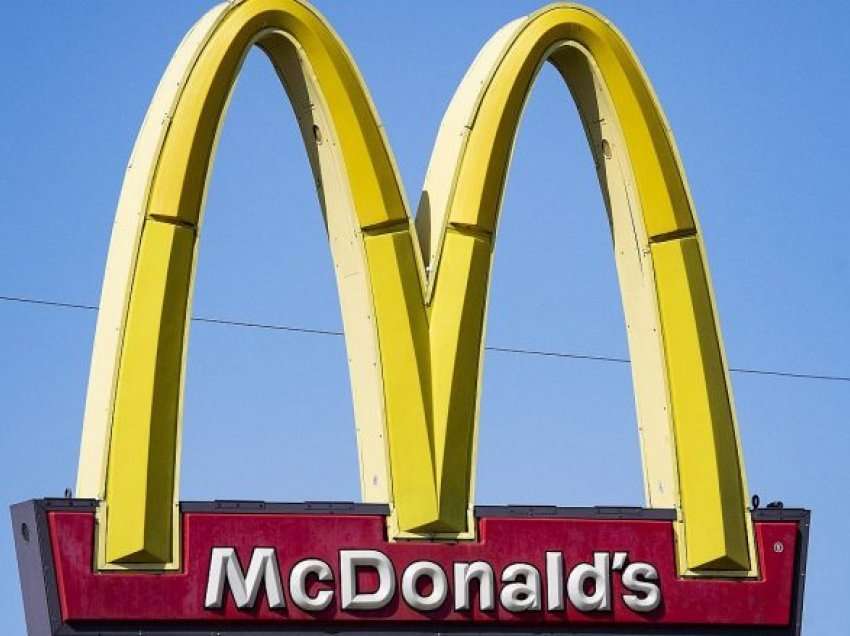 Njerëzit së shpejti do të mund të porosisin një hamburger dhe patate të skuqura në McDonald’s, përmes Metaverse