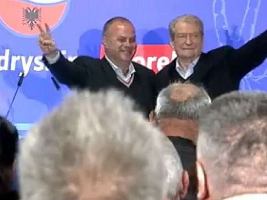 Berisha prezantoi në Durrës kandidatin për kryetar bashkie Ardian Muka
