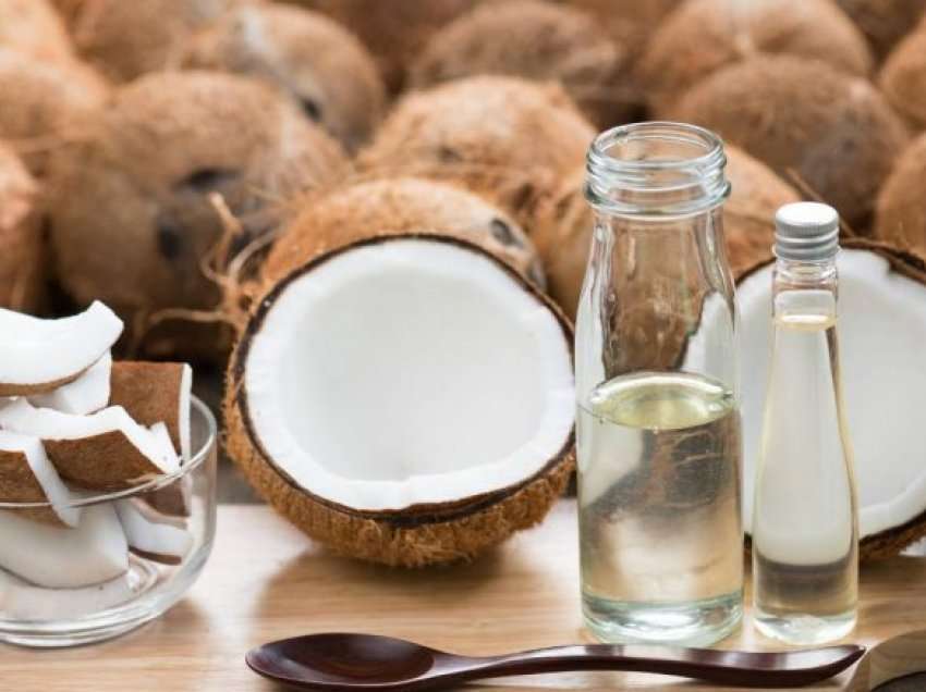 Tri mënyra tjera për ta përdorur vajin e kokosit, e që nuk i keni dëgjuar më parë