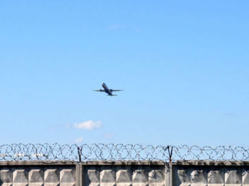 Rumania mbyll hapësirën ajrore për aeroplanët rusë