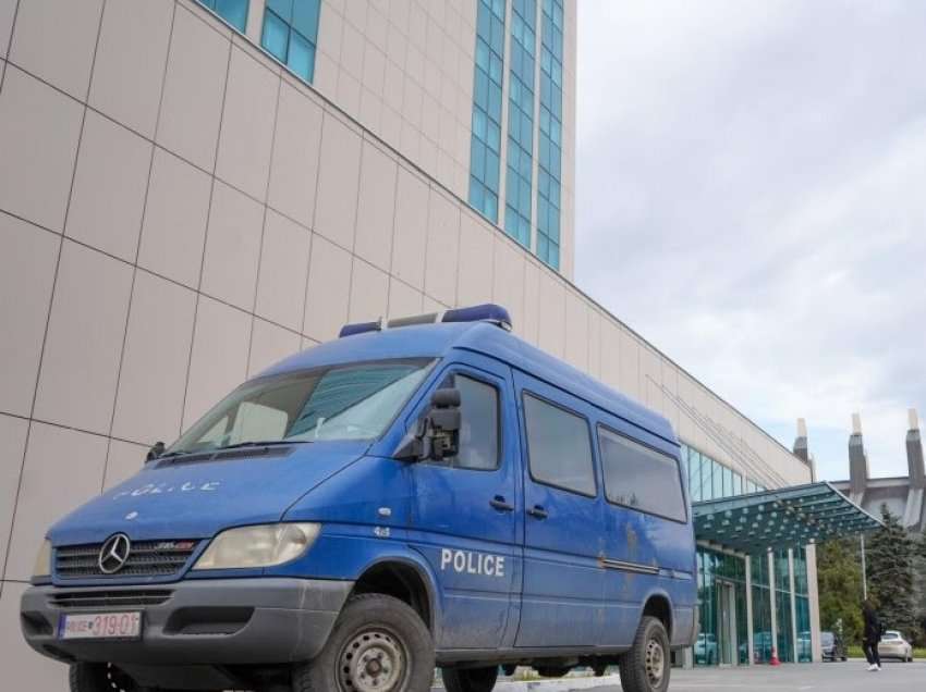 Keqpërdorim të detyrës zyrtare e marrje ryshfeti, Prokuroria jep detaje për të arrestuarit në aksionin “Brezovica”