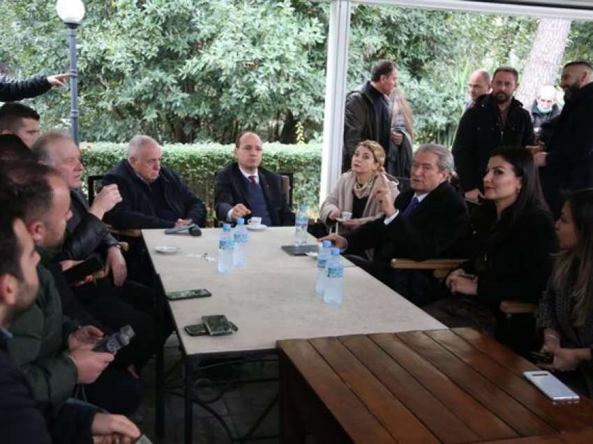 Berisha: Në kafenenë e PD pashë vrasës, pengmarrës e fondamentalistë