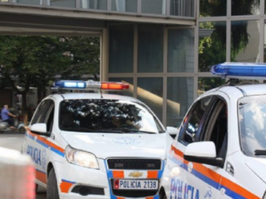 6 të arrestuar në Tiranë, procedohen 2 persona