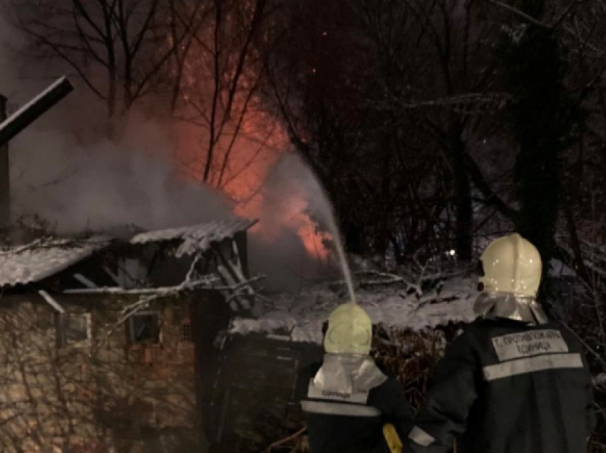 Sërish zjarr në barakat e Qytetit të Shkupit