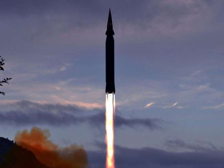 Koreja e Veriut lëshon një tjetër raketë; e dyta nga fillimi i këtij viti