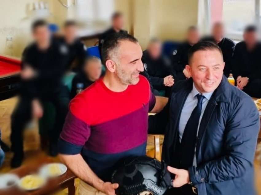 Mehaj takon komandantin e njësisë speciale intervenuese të Policisë së Kosovës