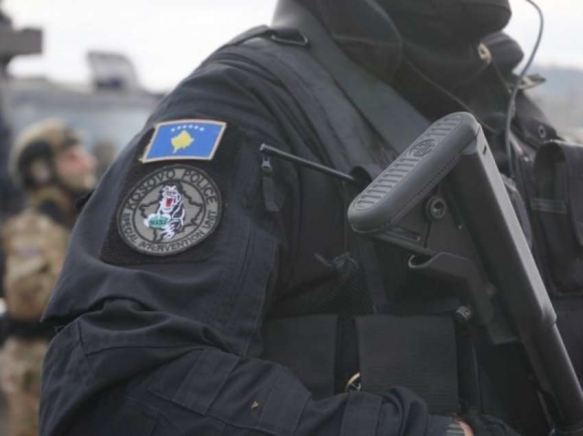Të dyshuarit ende në arrati, gjuajtën me armë drejt policëve pasi vodhën ari në Dobërdol të Podujevës