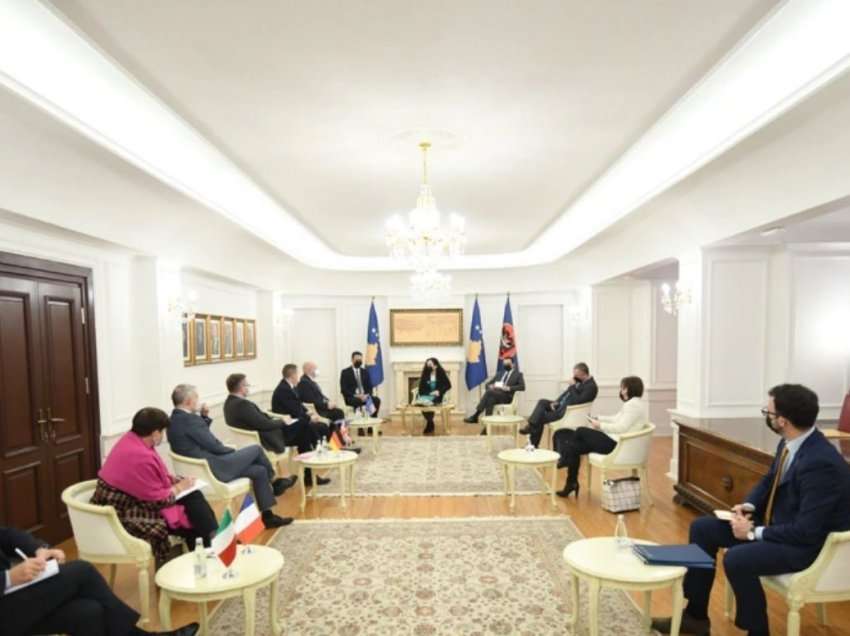 Presioni transatlantik mbi Qeverinë e Kosovës