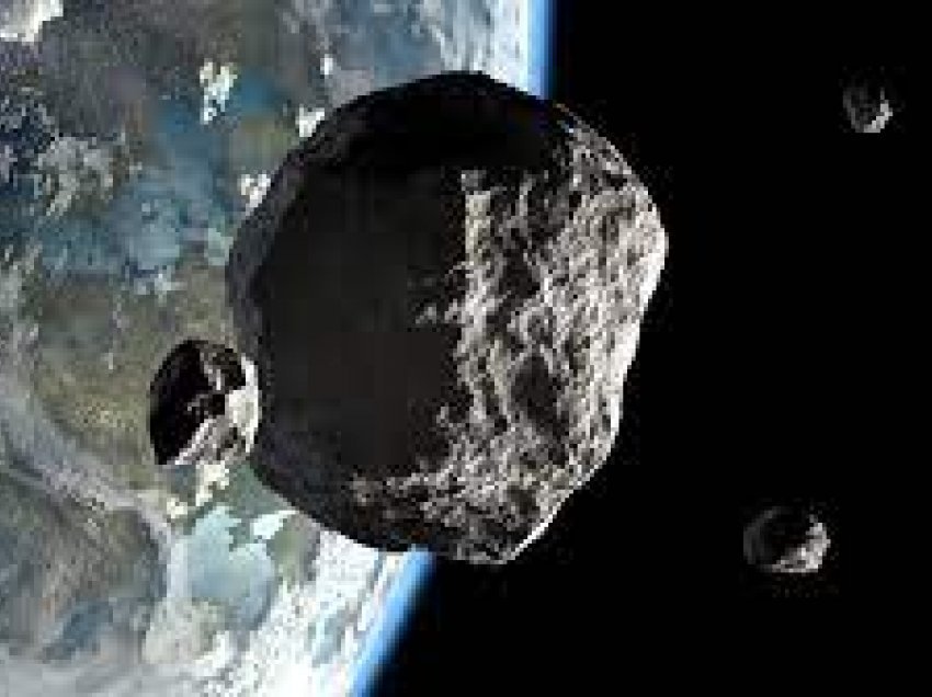 Asteroidi do të kalojë sot afër Tokës