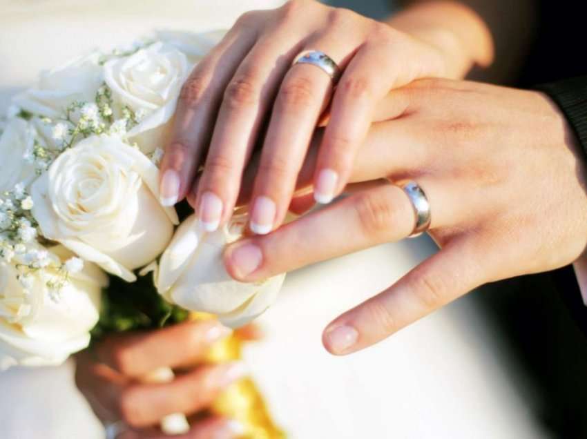 Nëse keni vendosur të martoheni në 2022, atëherë në këtë datë mos e bëni kurrë