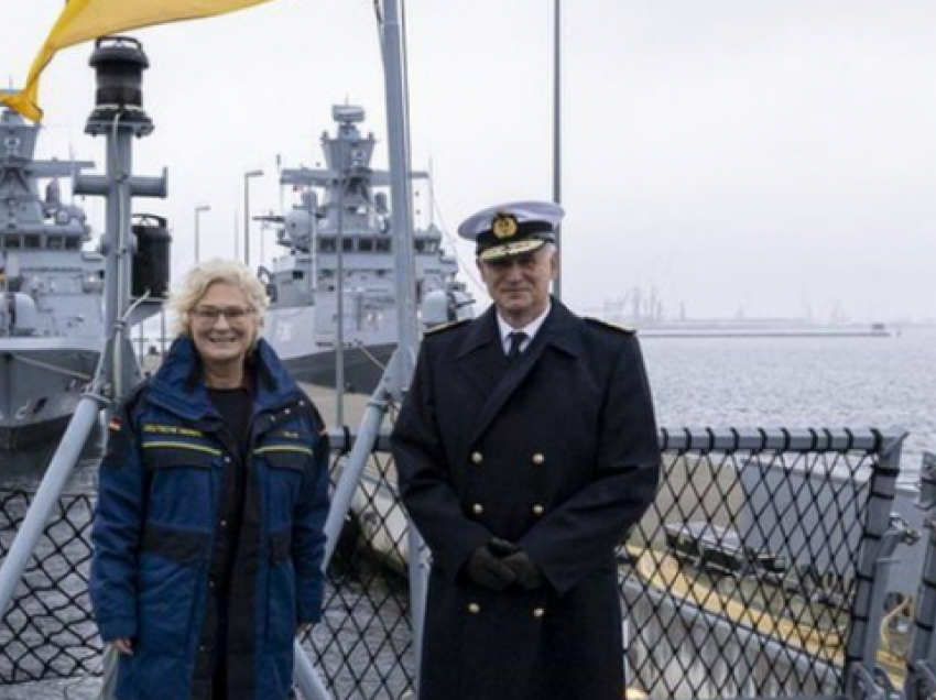 Shefi i marinës gjermane dorëhiqet pas komenteve mbi Ukrainën