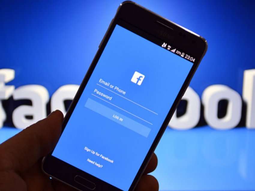 Facebooku do të njoftojë nëse dikush ua bën ‘screenshot’ bisedën në Messenger
