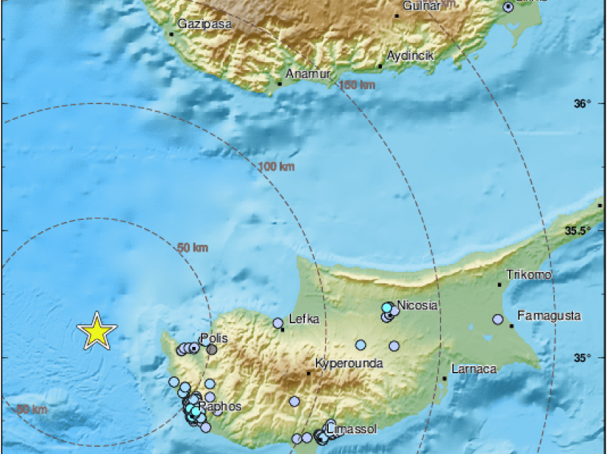 Qipro “zgjohet” nga një tërmet i fortë
