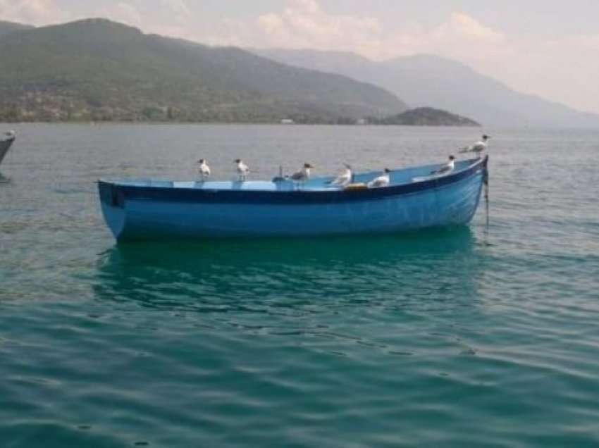 Gjendet trupi i 14 vjeçarit i cili u mbyt dje në liqenin e Berovës