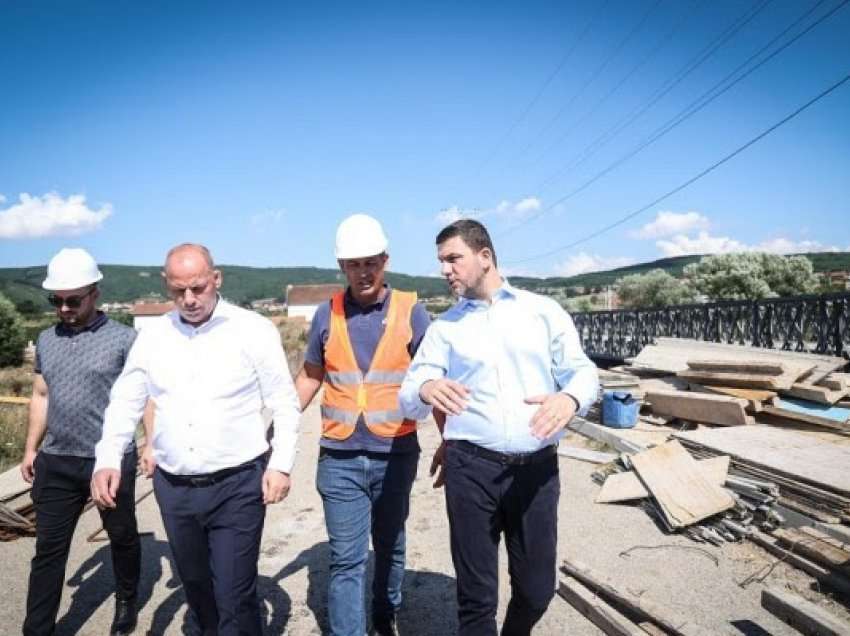 ​Krasniqi: Qeveria merr vendim për ujin në kafiteri, por nuk i siguron ujë të pijes shumë zonave në Kosovë