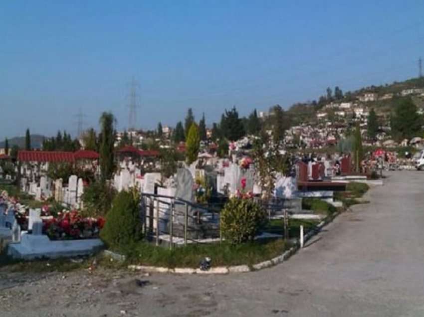 Dosja e pazareve për varret, si merrnin para nga qytetarët për një vend në Tufinë