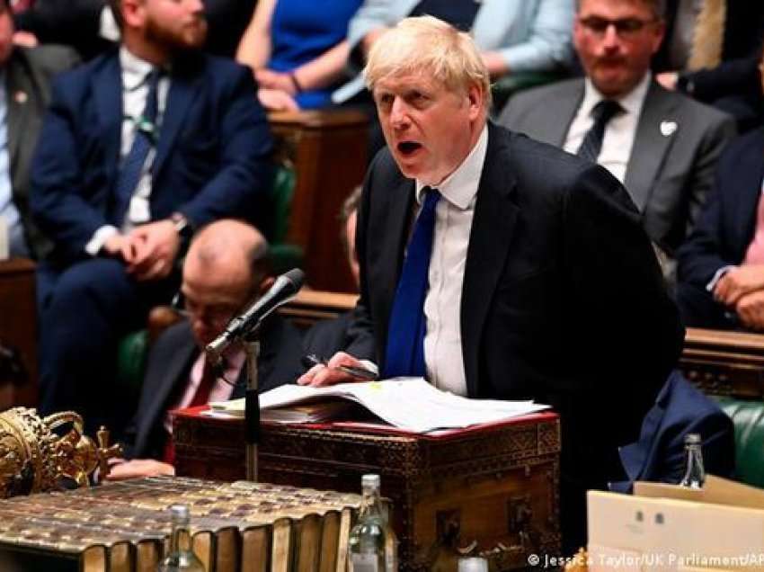 Efektet e menjëhershme të dorëheqjes së Johnsonit, e pazakontë çfarë po ndodh në Britani