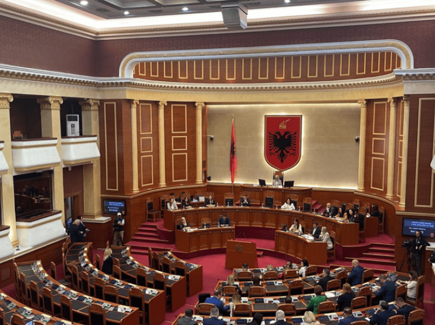 Rezoluta për Srebrenicën, votohet sot në Kuvend të Shqipërisë