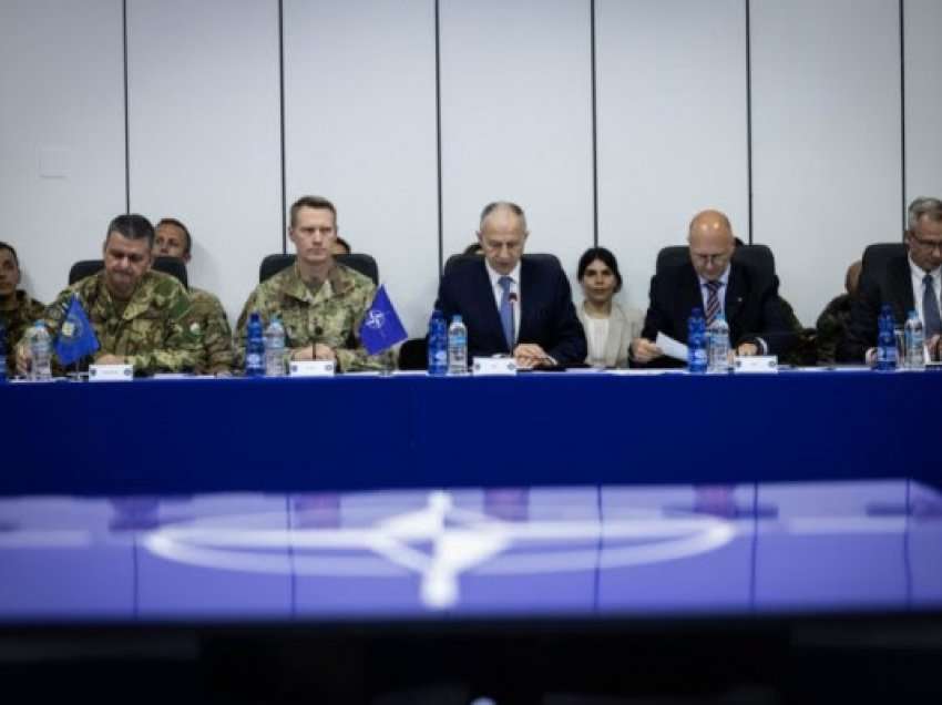 Zyrtari i lartë i NATO-s: Kjo është e vetmja rrugë drejt normalizimit të marrëdhënieve Kosovë-Serbi