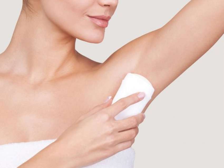 Shkenca konfirmon 2 arsye të forta shkencore pse duhet të përdorni deodorantin e meshkujve