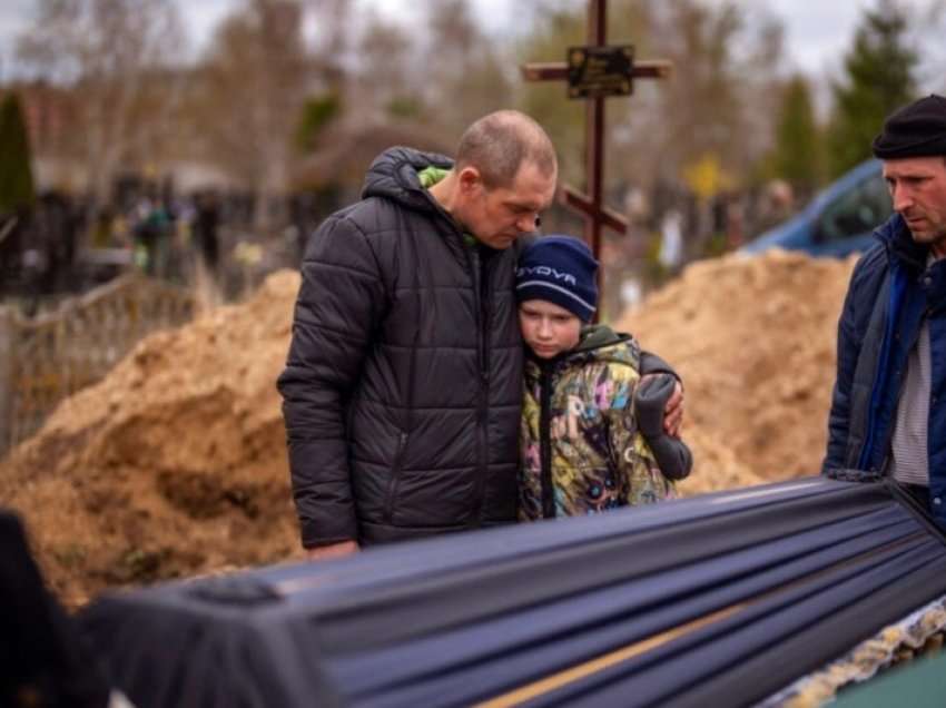 Fotoja e 6-vjeçarit bëhet simbol i agresionit rus në Ukrainë