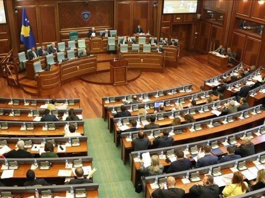 Kuvendi pritet të miratojë rregulloren e re, tërhiqet sanksionimi i deputetëve dhe konferenca e kryetarëve