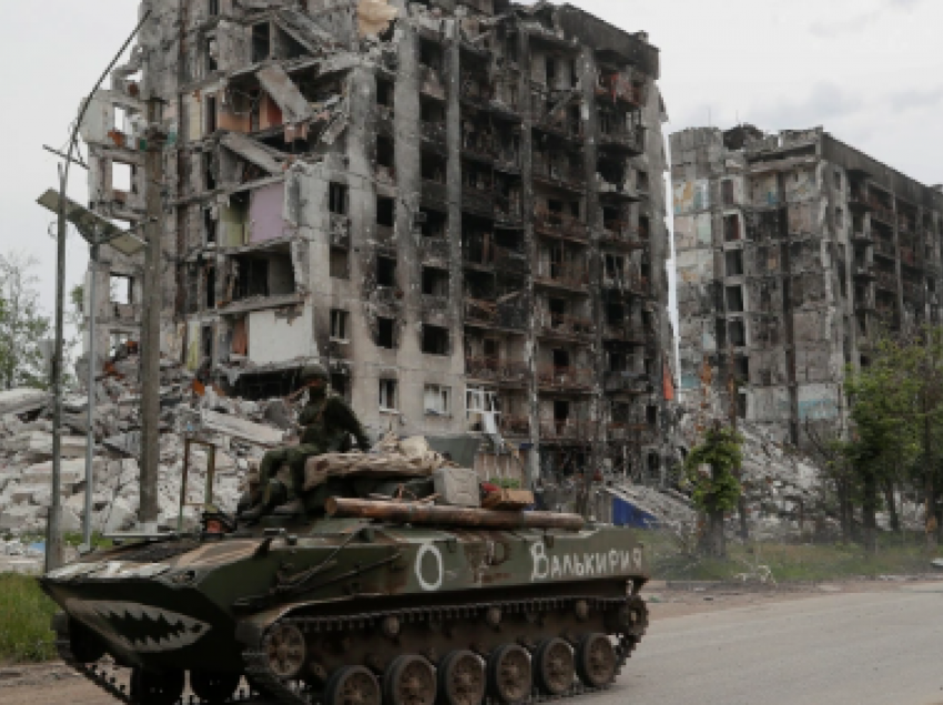 Rusia bën përparime të mëtejshme në Donbas