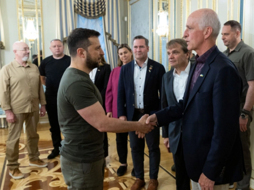 Delegacioni i lartë i SHBA viziton Kievin