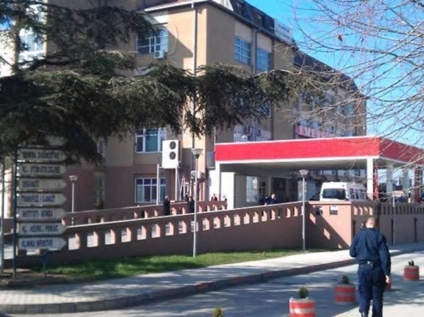Operohet djali i aksidentuar sot në Podujevë, motra e tij dërgohet në Neurokirurgji