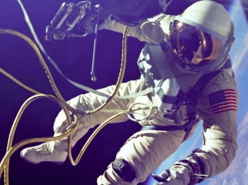 ​Astronauti që eci për herë të parë në hapësirë