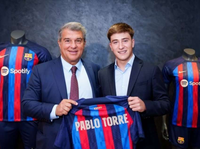 Barcelona nënshkruan me talentin e ri