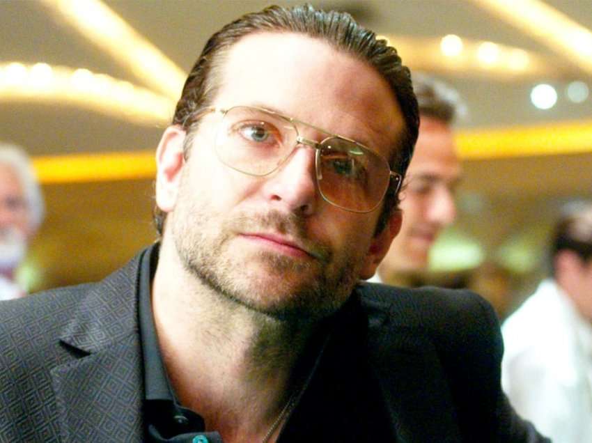 Bradley Cooper rrëfen varësinë ndaj substancave narkotike