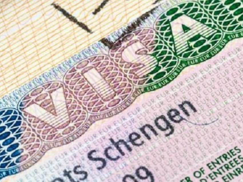 Arrest shtëpiak ndaj të akuzuarës se mori mbi 61 mijë euro nga 29 persona për rregullimin e vizave