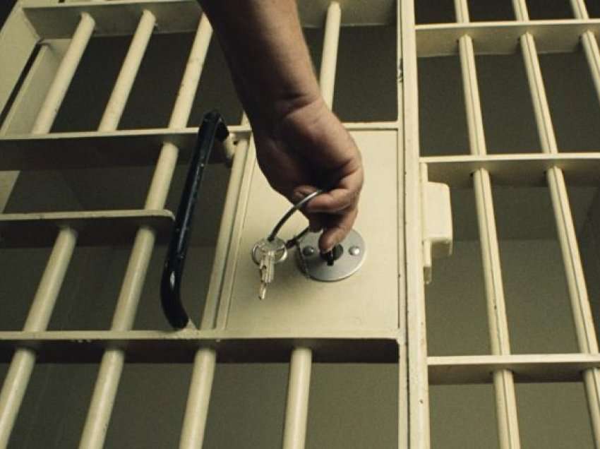 Gjendet drogë në burgun e Dubravës