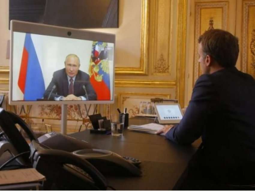 Zbulohet biseda mes Macronit e Putinit, e bërë katër ditë para luftës