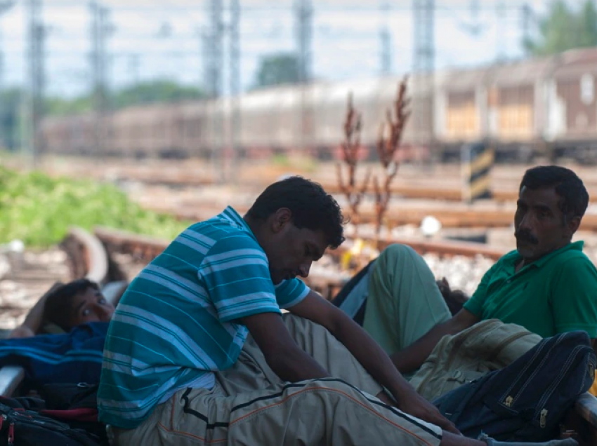 Maqedoni e Veriut, treni 'vret' dy emigrantë që flinin në hekurudhë