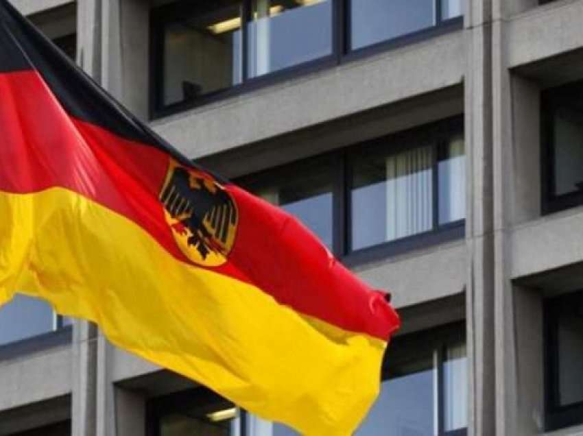 Ambasada e Gjermanisë në Kosovë vjen me një lajm të mirë për ata që duan vizë pune