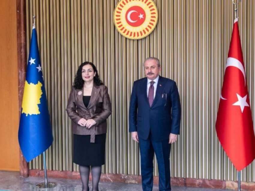 Osmani takohet me kryetarin e Kuvendit të Turqisë, flasin për marrëdhëniet mes dy shteteve