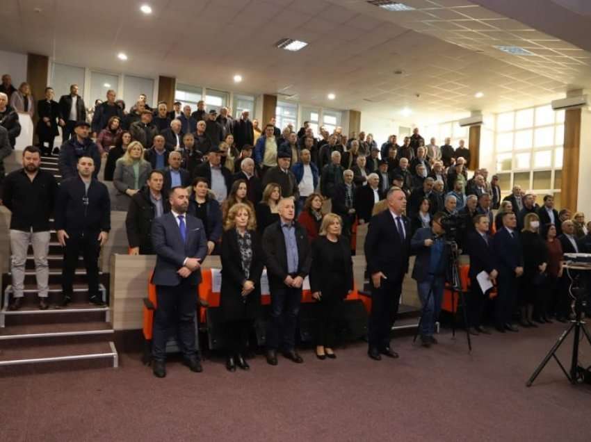 Komuna e Deçanit mban Akademi përkujtimore në 1-vjetorin e vdekjes së Ismet Osdautaj