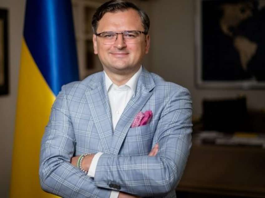 Ministri i jashtëm ukrainas tallet me rusët: Do ta bëjnë këtë shou televiziv në Kherson