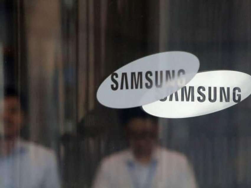 Kompanitë e mëdha botërore sanksione kudër luftës, Samsung pezullon shitjet në Rusi