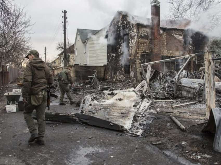Pasojat e sulmeve të vazhdueshme ruse mbi zonat e banuara në Mariupol