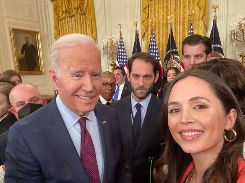 Eliza Dushku e ftuar në Shtëpinë e Bardhë, zbulon arsyen domethënëse, takohet me Biden