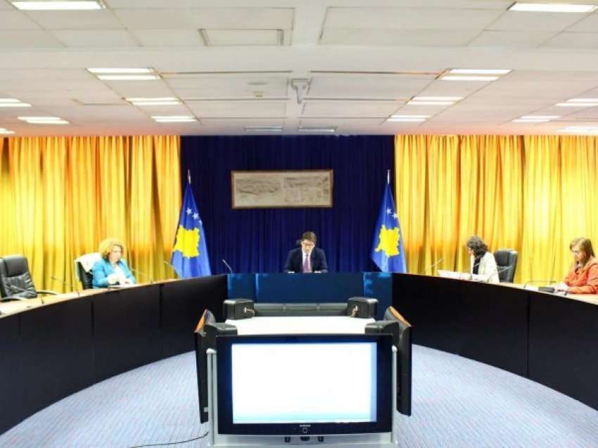 Fillon punën Komisioni Ministror për Skemën e Garantuar për të Rinj