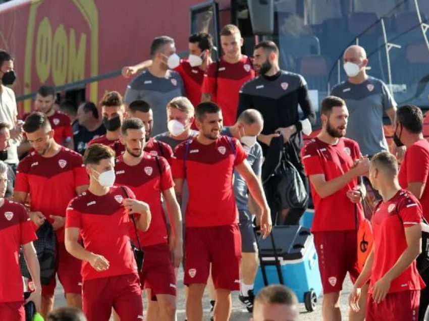 Maqedonia e Veriut me pesë shqiptarë kundër Italisë së Mancinit
