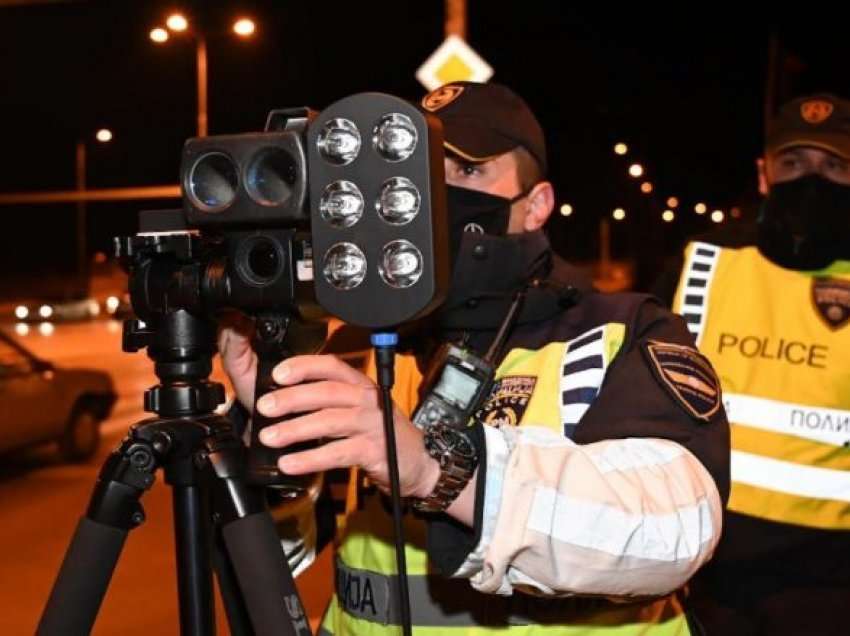 Gjobiten 132 shoferë në Shkup, 45 për tejkalim të shpejtësisë